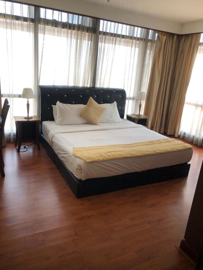 Ringko Service Apartments At Berjaya Times Square Kl Куала Лумпур Екстериор снимка