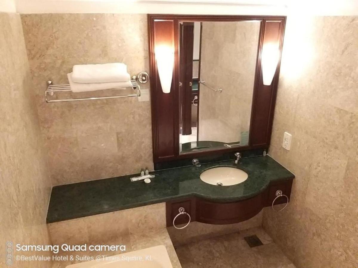 Ringko Service Apartments At Berjaya Times Square Kl Куала Лумпур Екстериор снимка