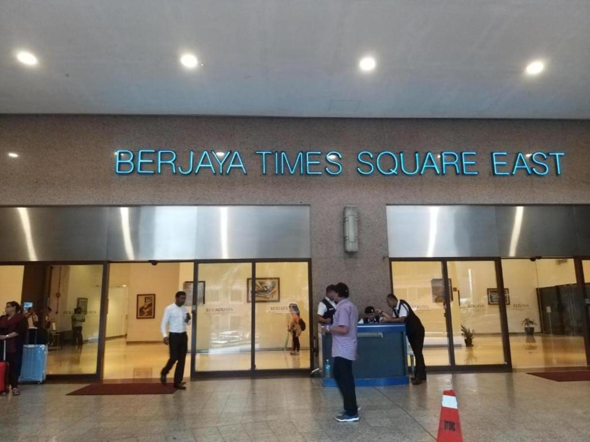 Ringko Service Apartments At Berjaya Times Square Kl Куала Лумпур Екстериор снимка
