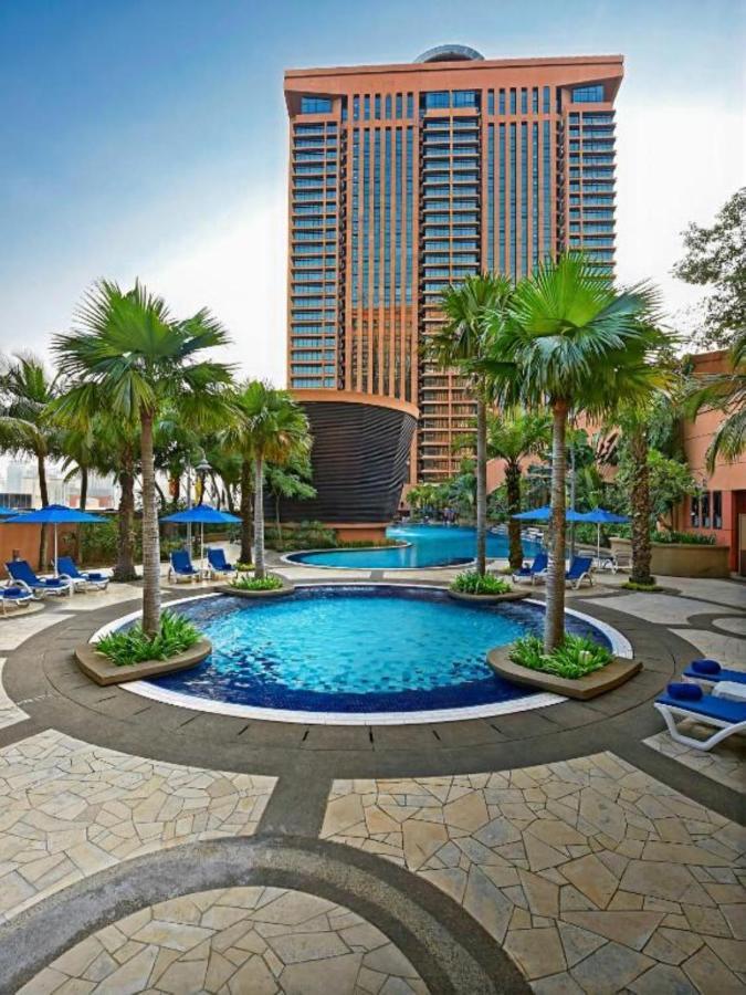 Ringko Service Apartments At Berjaya Times Square Kl Куала Лумпур Екстериор снимка